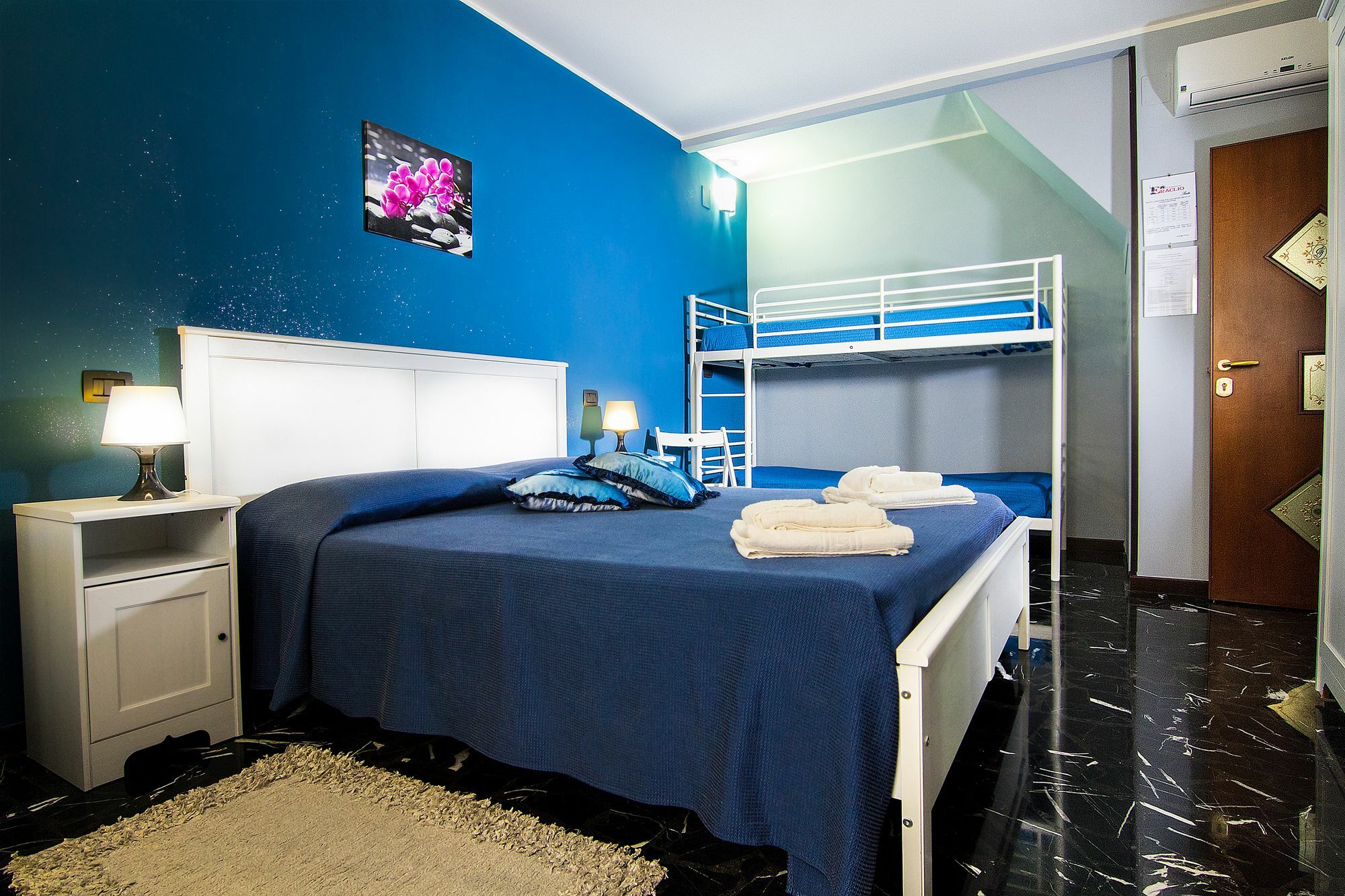 B&B Eraclio Suite Barletta Ngoại thất bức ảnh
