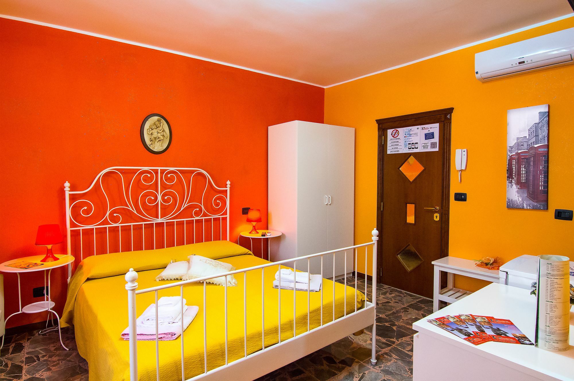 B&B Eraclio Suite Barletta Ngoại thất bức ảnh